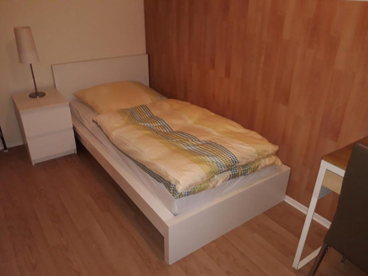 City Boardinghouse 阿尔斯多夫 外观 照片